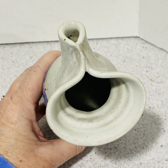 Vintage OOAK handcrafted signed stoneware sake bottle studio pottery gray blue - Picture 2 of 8